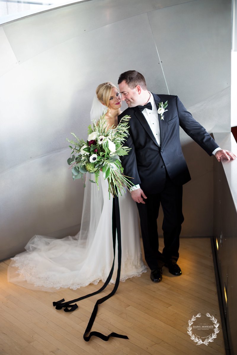 modern wedding, museum wedding, black and white wedding, atlanta photographer, dog in wedding, circular ceremony, chattanooga photographer, chattanooga florist, hunter museum wedding, best photographer