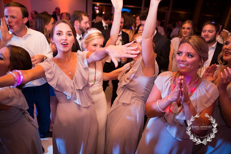 Chattanooga photographer capturing classic and beautiful day created by Chattanooga florist The Clay Pot and Chattanooga Caterer Events with Taste. This Hunter Museum wedding was full of romance.