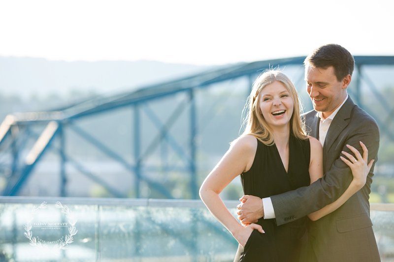 modern engagement session in chattanooga with wedding photographer daisy moffatt photography